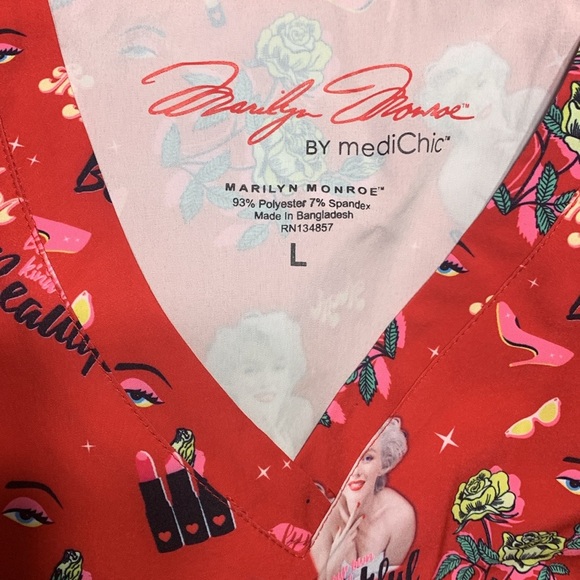 Marilyn Monroe Scrubs Top by mediChic - Picture 8 of 12